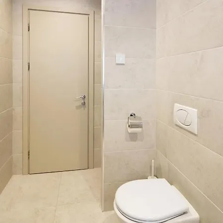 Apartament Riverside Design With Underground Private Parking *